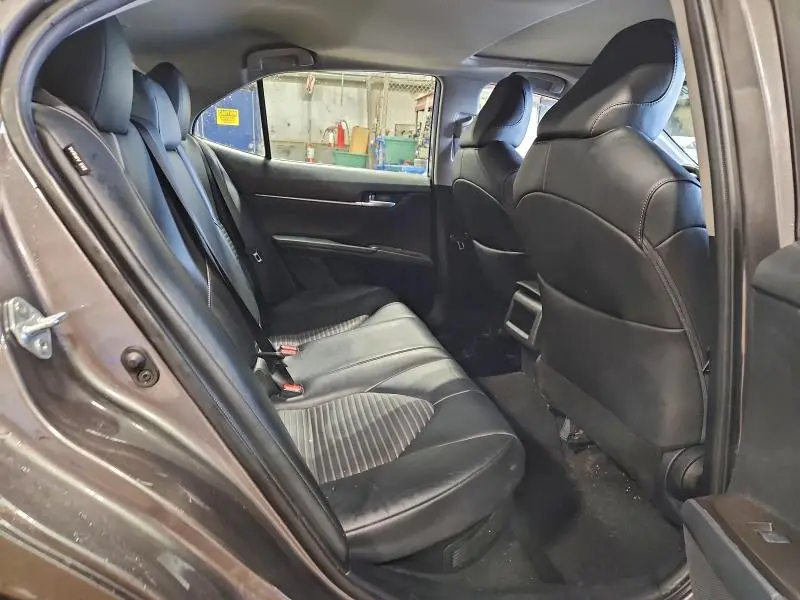 2023 TOYOTA CAMRY XLE  