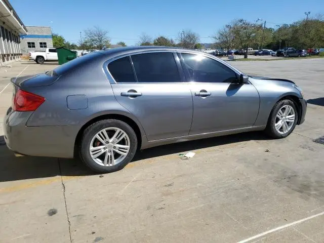 2013 INFINITI G37   