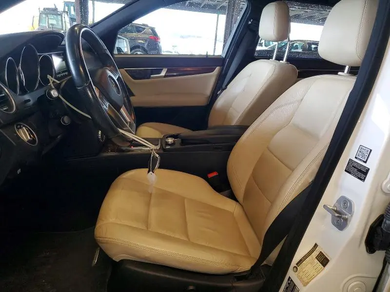 2013 MERCEDES-BENZ C 350  