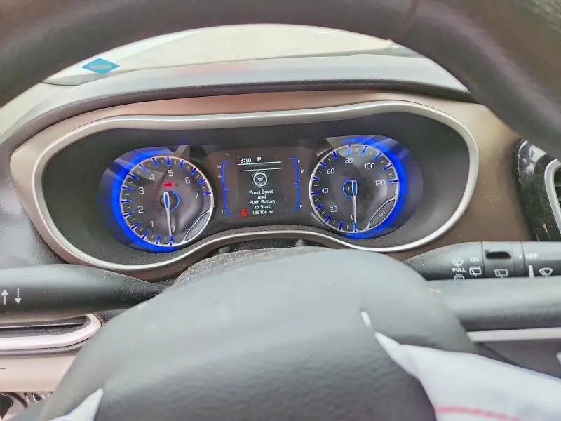 2021 CHRYSLER VOYAGER LXI  
