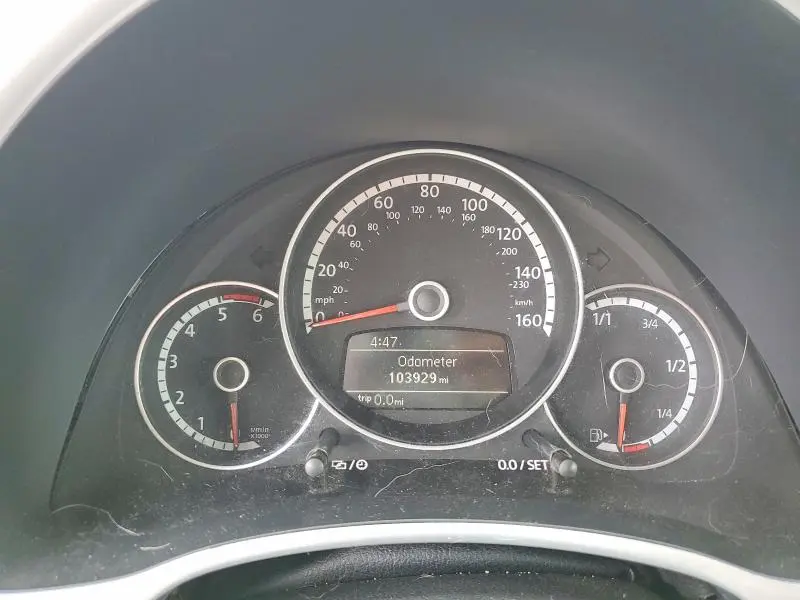 2013 VOLKSWAGEN BEETLE   