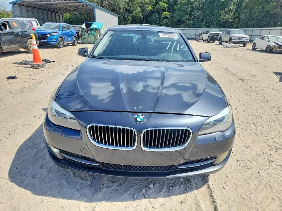 2013 BMW 528XI   