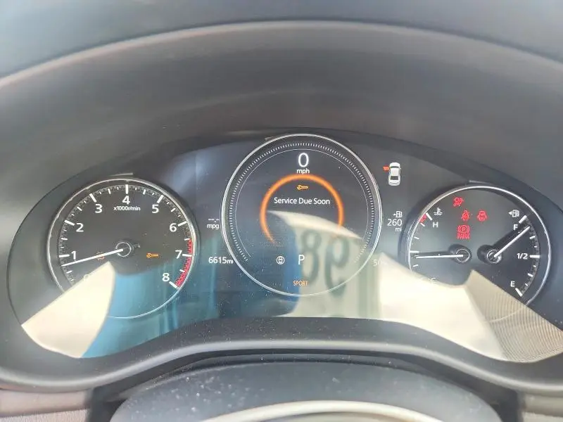 2023 MAZDA 3 PREMIUM  