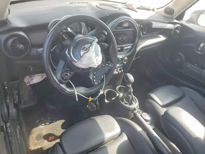 2015 MINI COOPER   