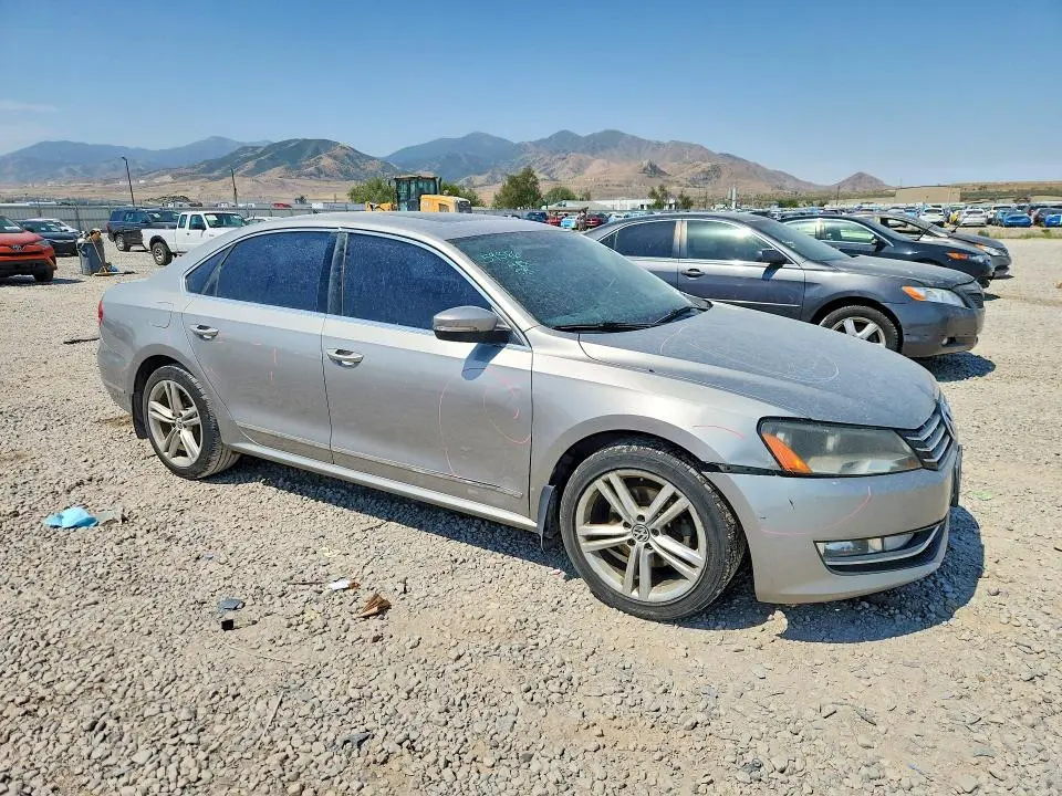 2014 VOLKSWAGEN PASSAT SEL  