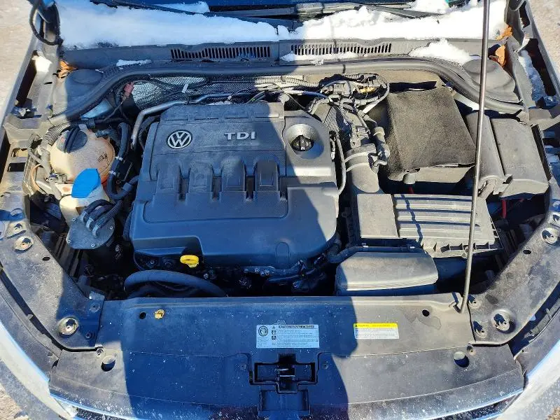 2015 VOLKSWAGEN JETTA TDI  