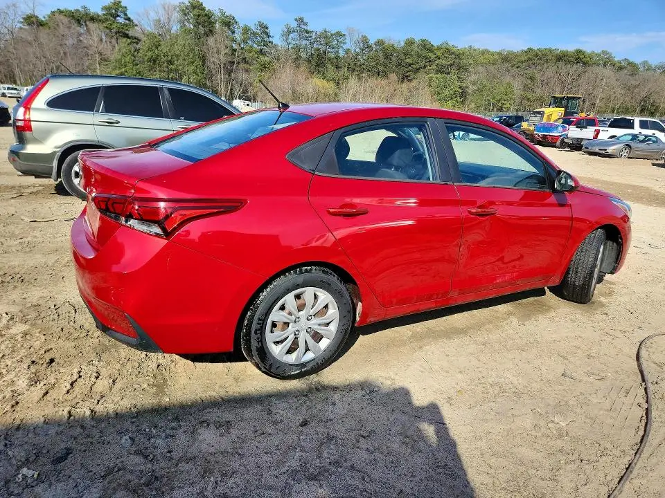 2018 HYUNDAI ACCENT SE  