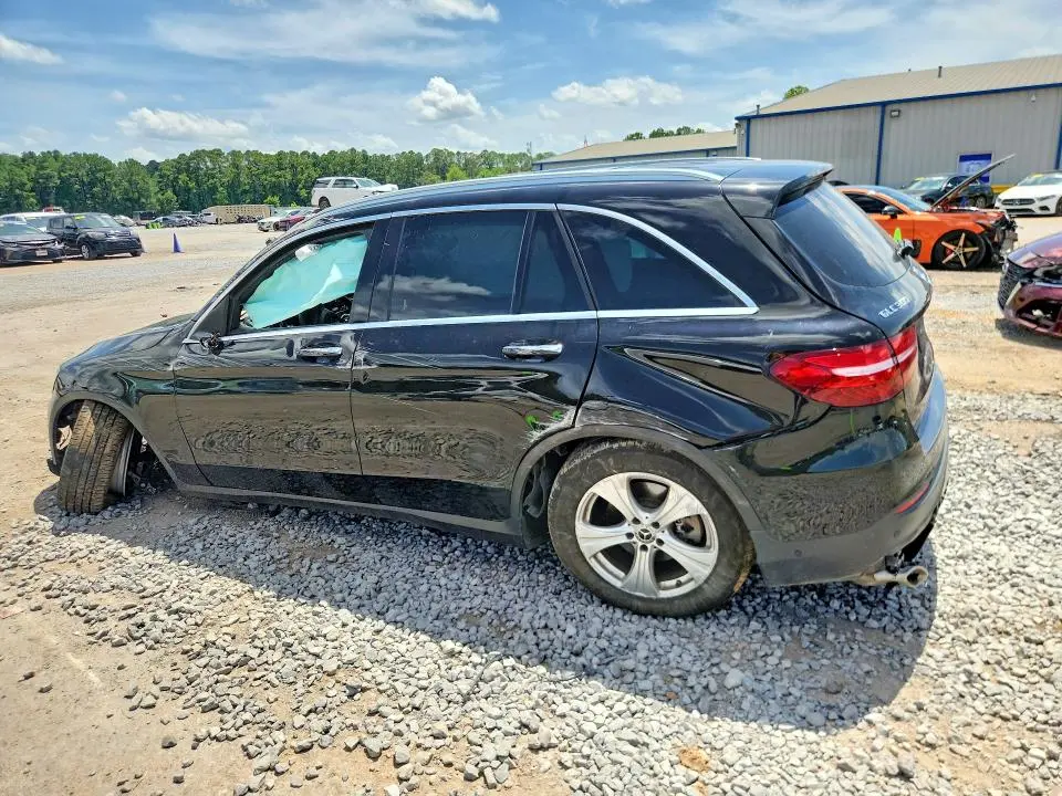 2018 MERCEDES-BENZ GLC 300  
