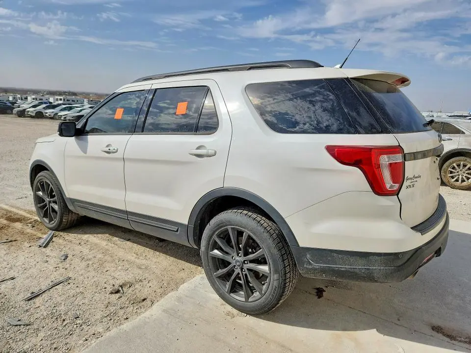 2018 FORD EXPLORER XLT  