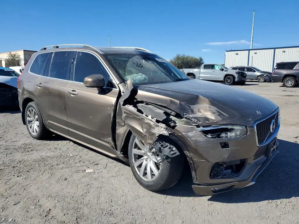 2016 VOLVO XC90 T6  