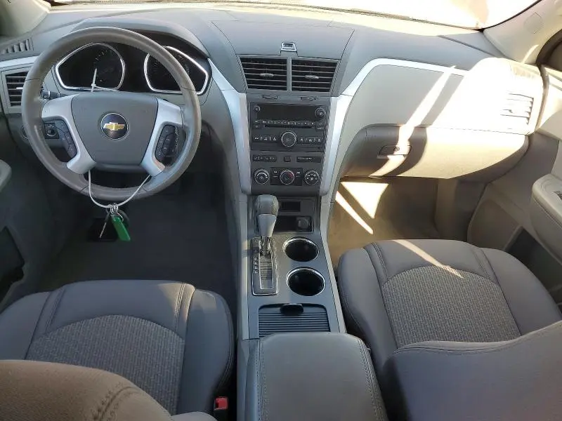 2011 CHEVROLET TRAVERSE LT  