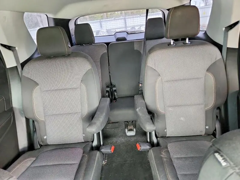 2018 CHEVROLET TRAVERSE LT  