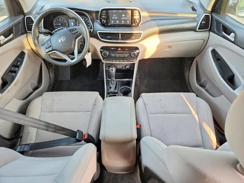 2019 HYUNDAI TUCSON SE  