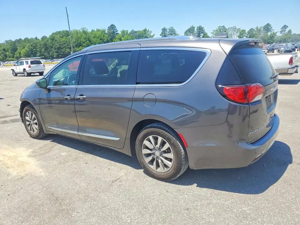 2020 CHRYSLER PACIFICA TOURING L PLUS  