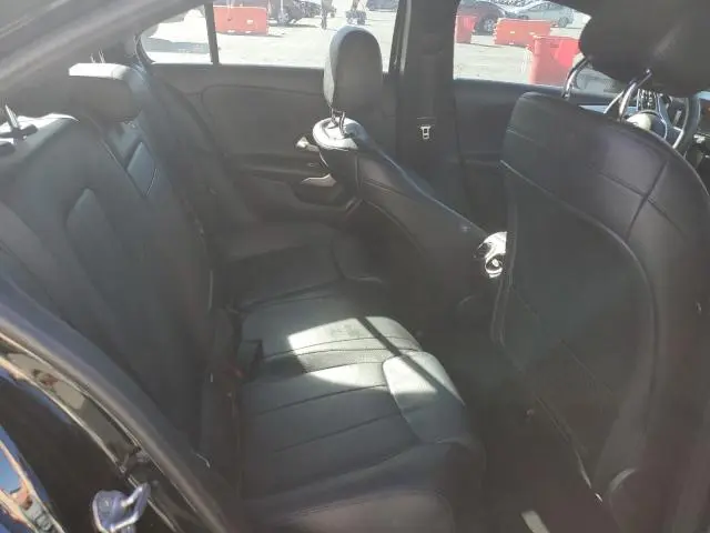 2019 MERCEDES-BENZ A 220  