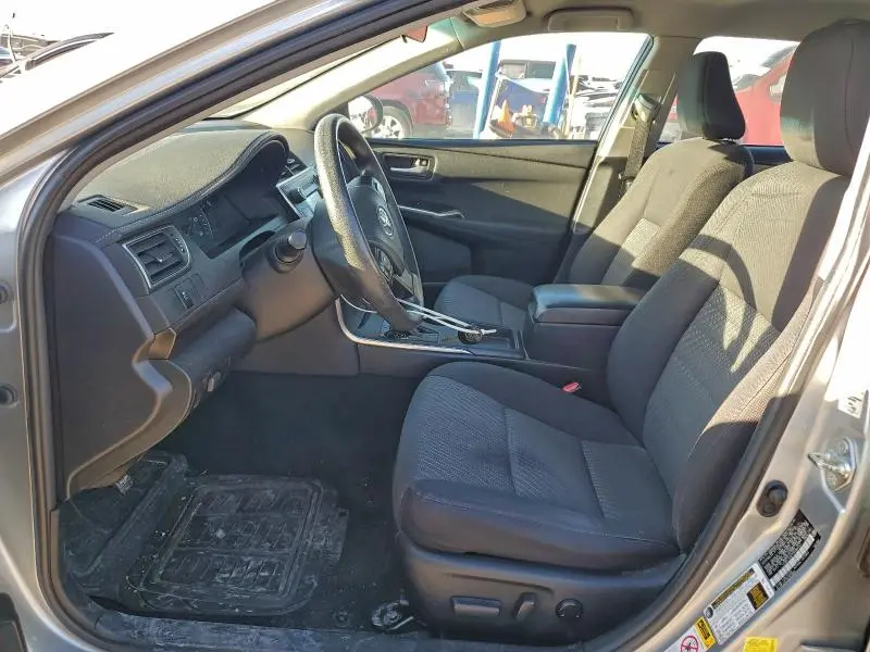 2015 TOYOTA CAMRY LE  