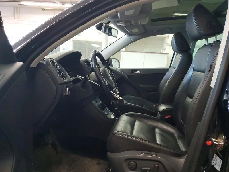 2017 VOLKSWAGEN TIGUAN SEL  