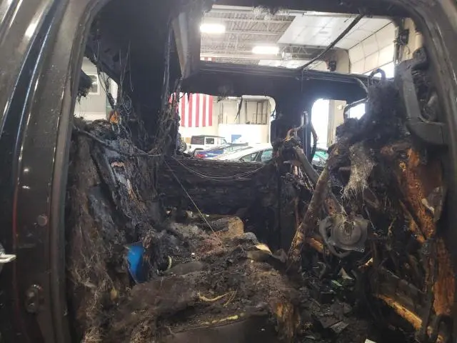 2024 TOYOTA TUNDRA CREWMAX LIMITED  