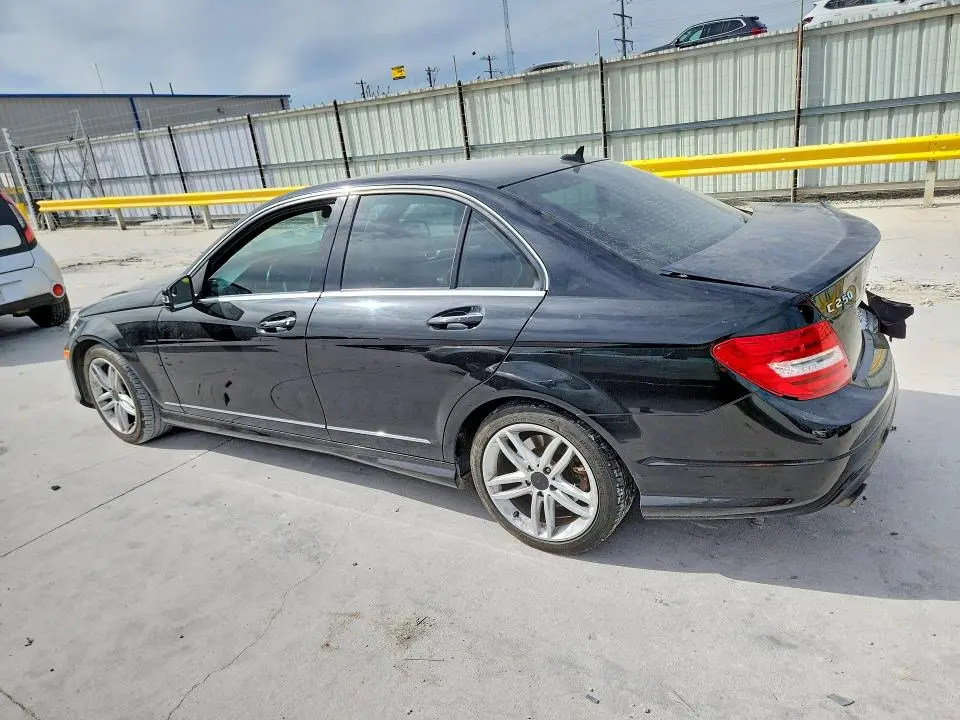2013 MERCEDES-BENZ C 250  