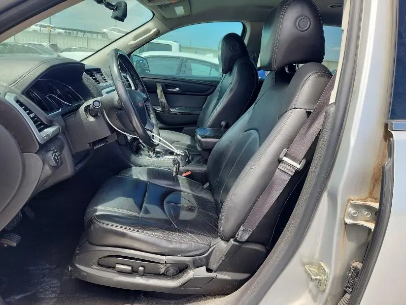 2013 GMC ACADIA SLT-1  