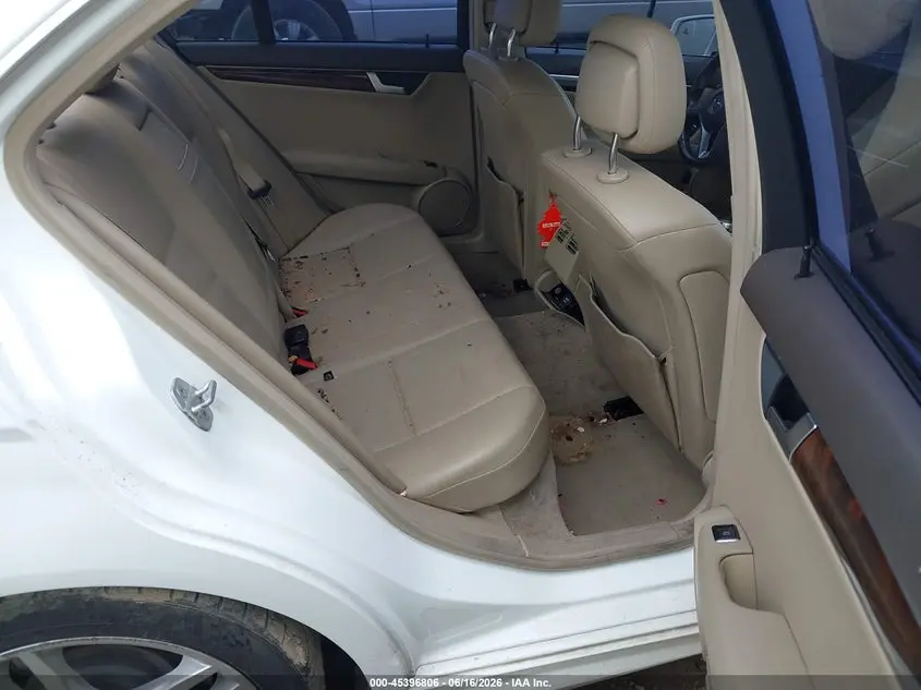 2014 MERCEDES-BENZ C 250 SPORT