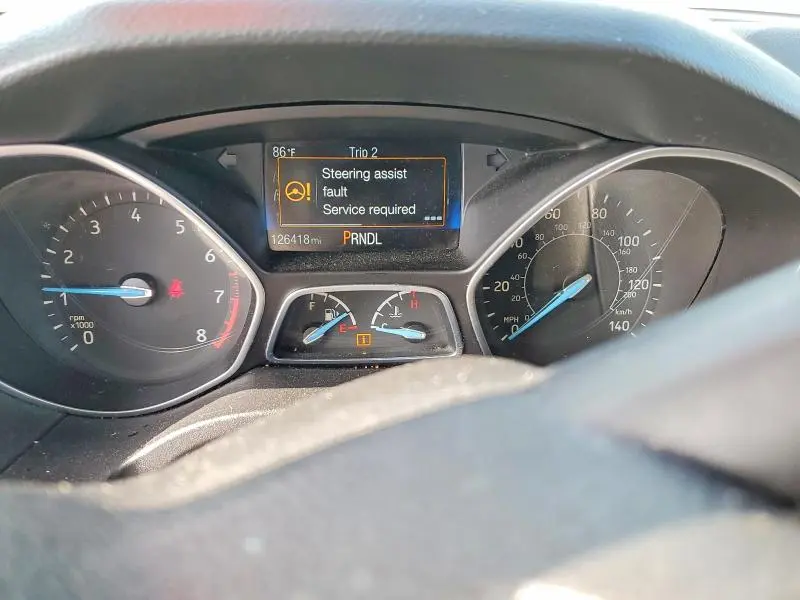 2015 FORD FOCUS SE  