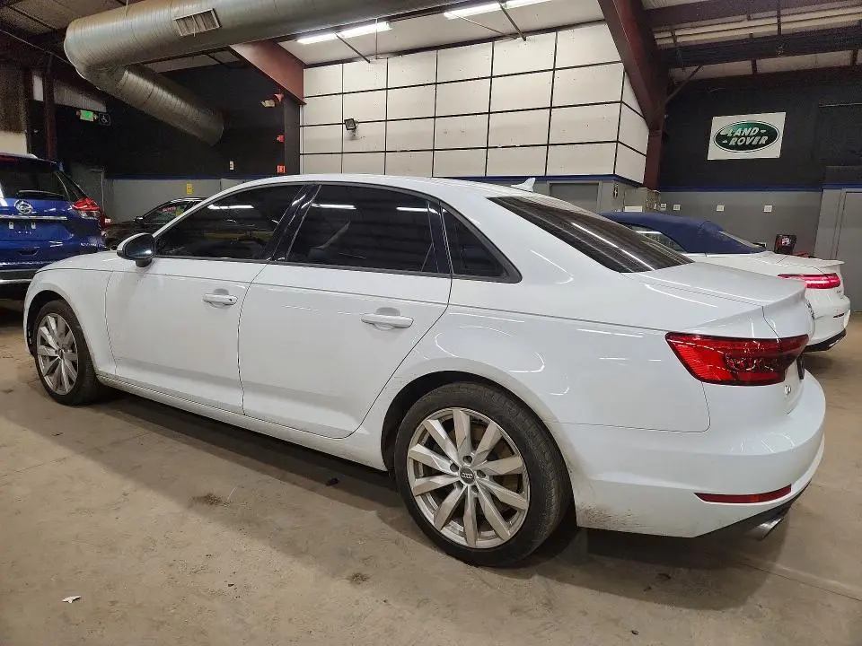 2017 AUDI A4   