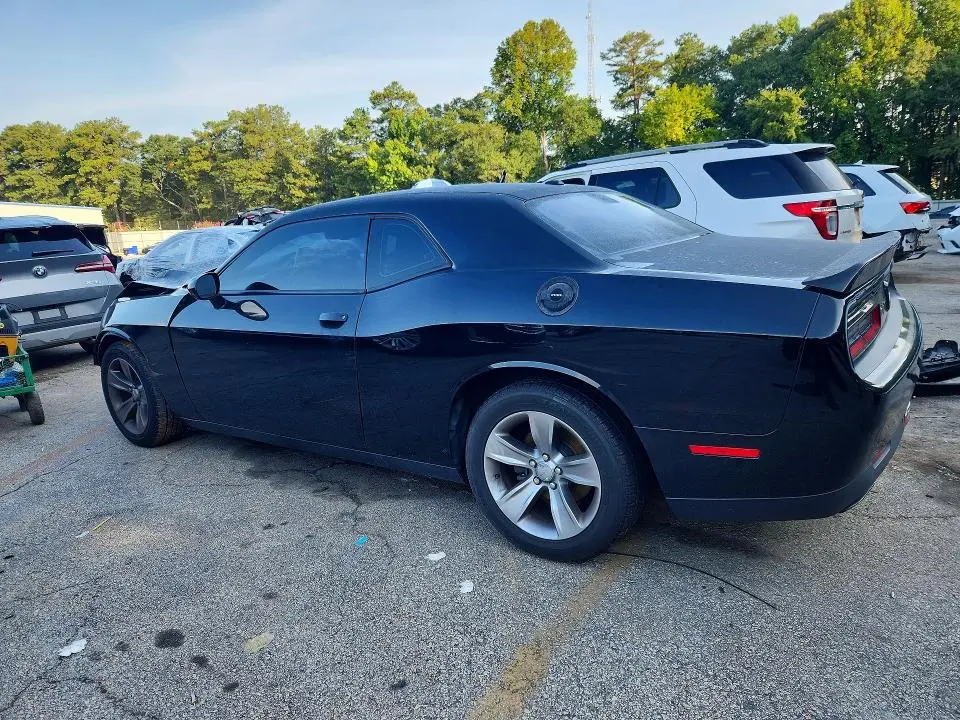 2018 DODGE CHALLENGER SXT  