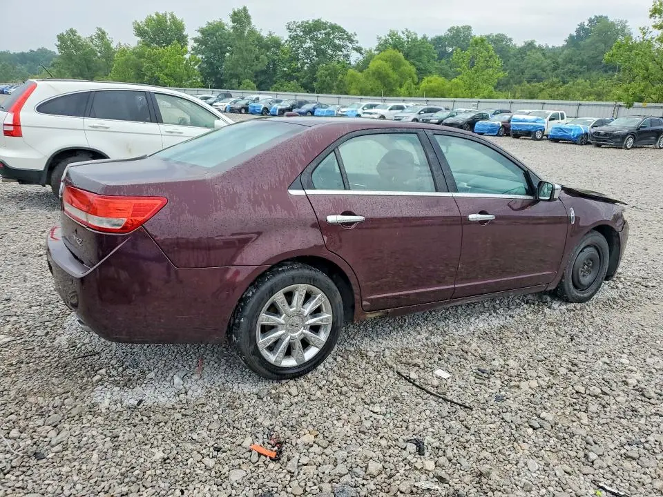 2011 LINCOLN MKZ   