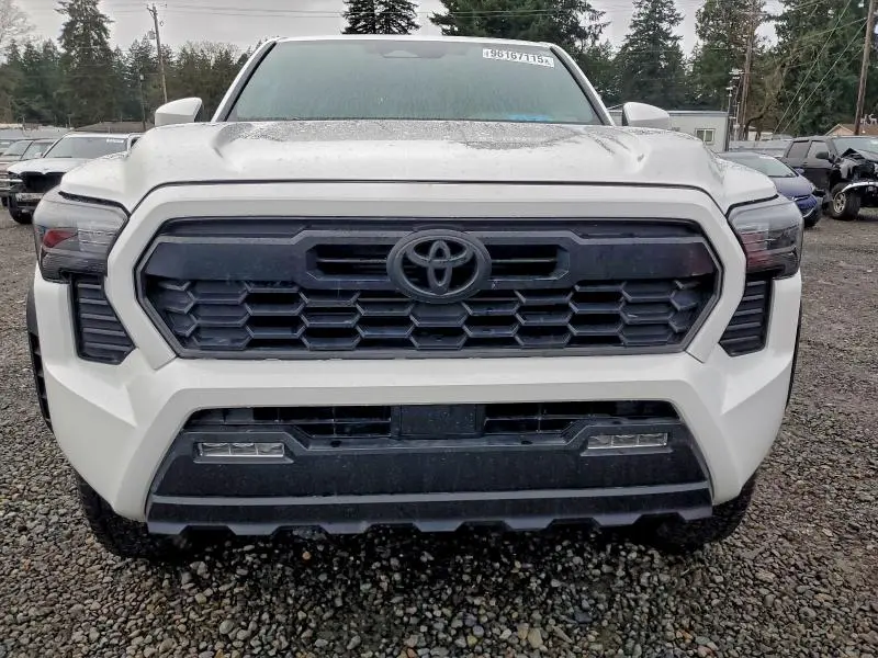 2024 TOYOTA TACOMA DOUBLE CAB  