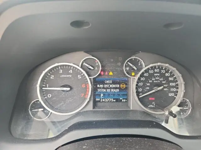 2015 TOYOTA TUNDRA CREWMAX 1794  