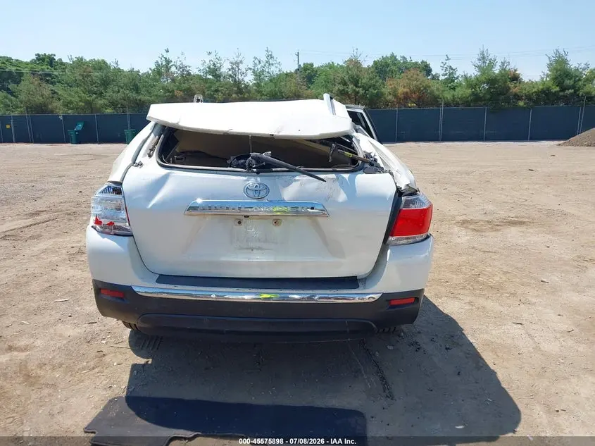2013 TOYOTA HIGHLANDER LIMITED V6