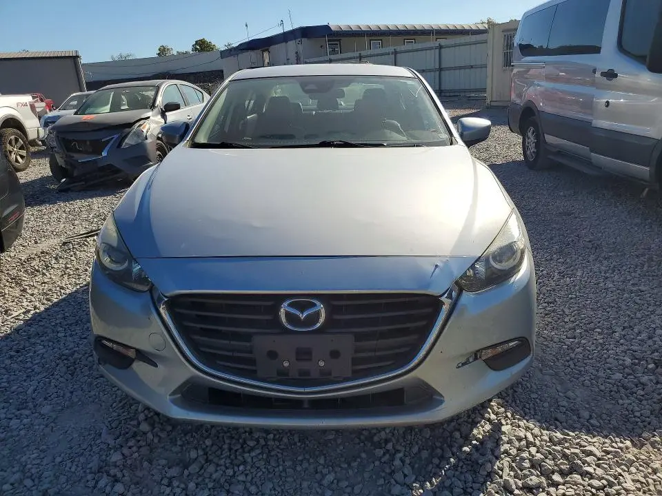 2017 MAZDA 3 TOURING  