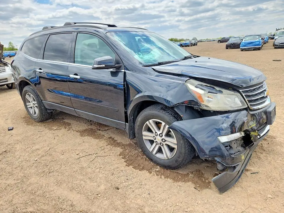 2015 CHEVROLET TRAVERSE LT  