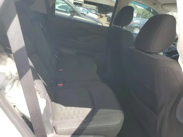 2023 NISSAN PATHFINDER SV  