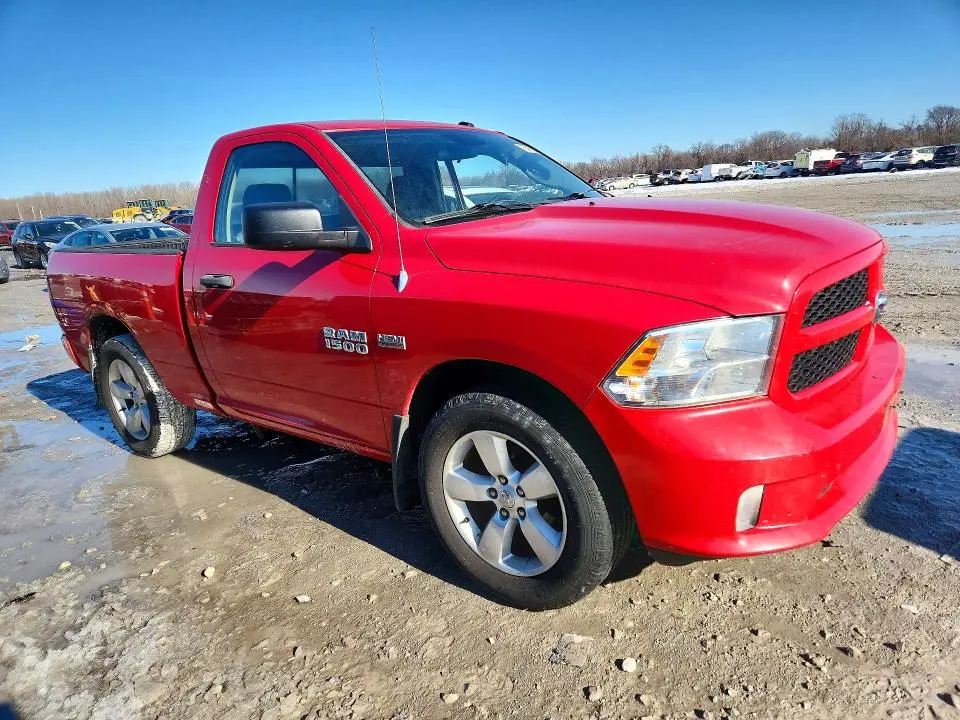 2013 RAM 1500 ST  