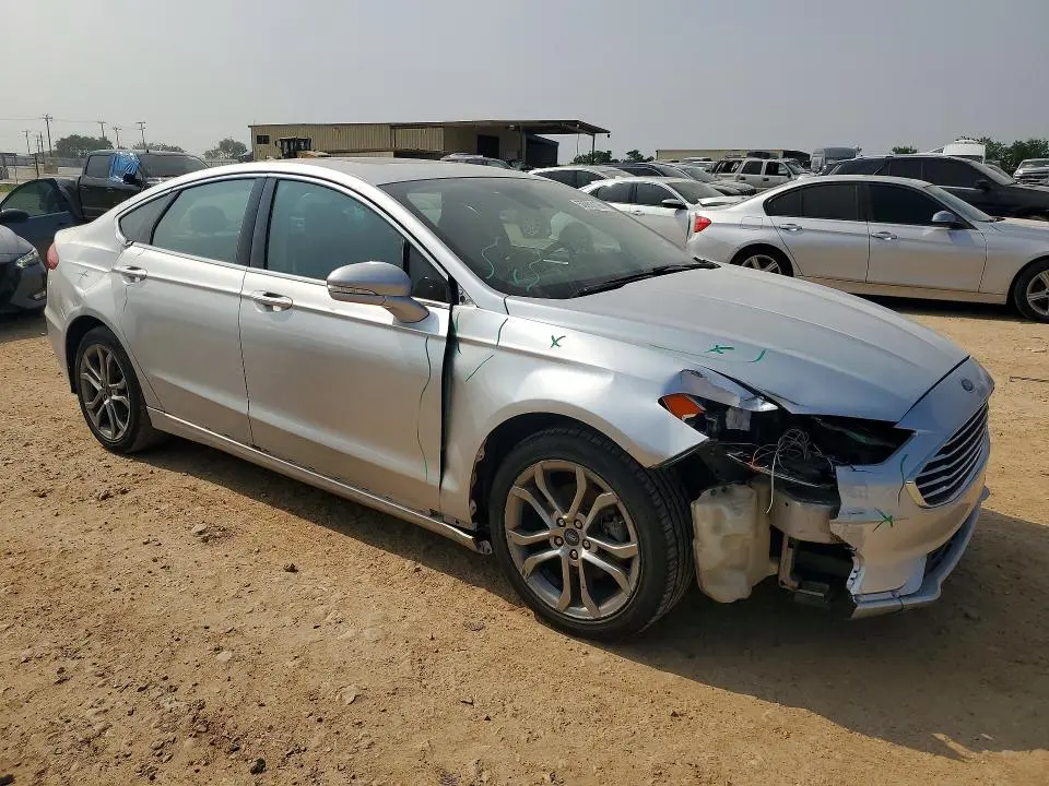 2019 FORD FUSION SEL  