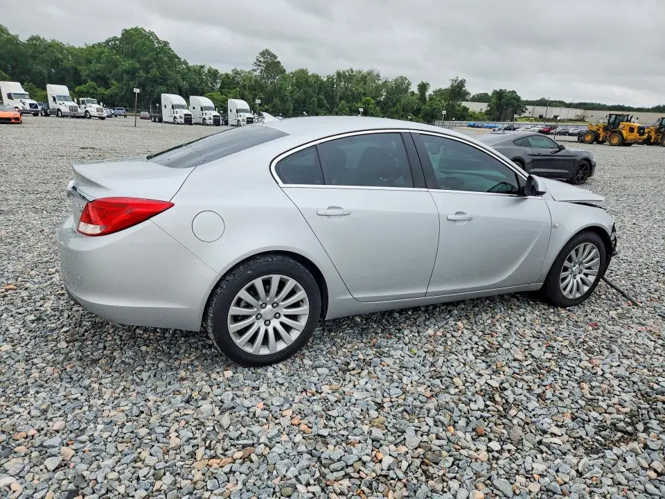 2011 BUICK REGAL CXL  