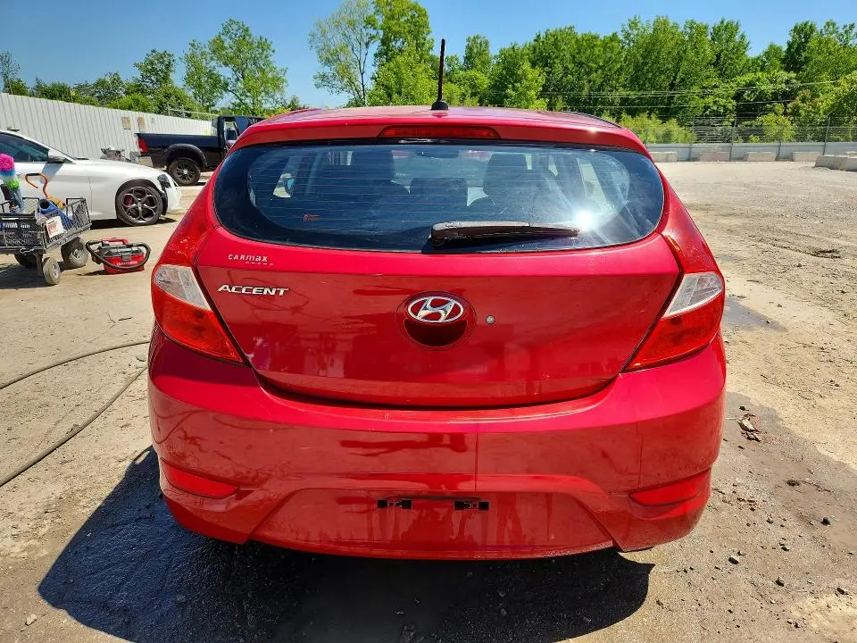 2013 HYUNDAI ACCENT GS  