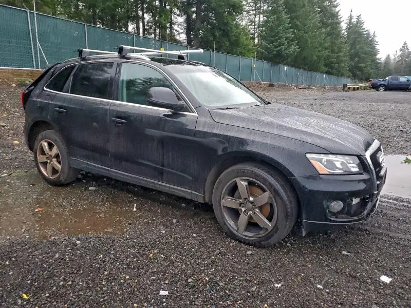 2010 AUDI Q5 PREMIUM PLUS  