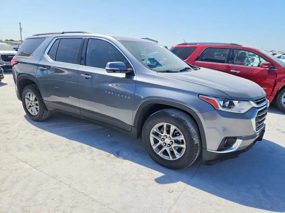 2020 CHEVROLET TRAVERSE LT  