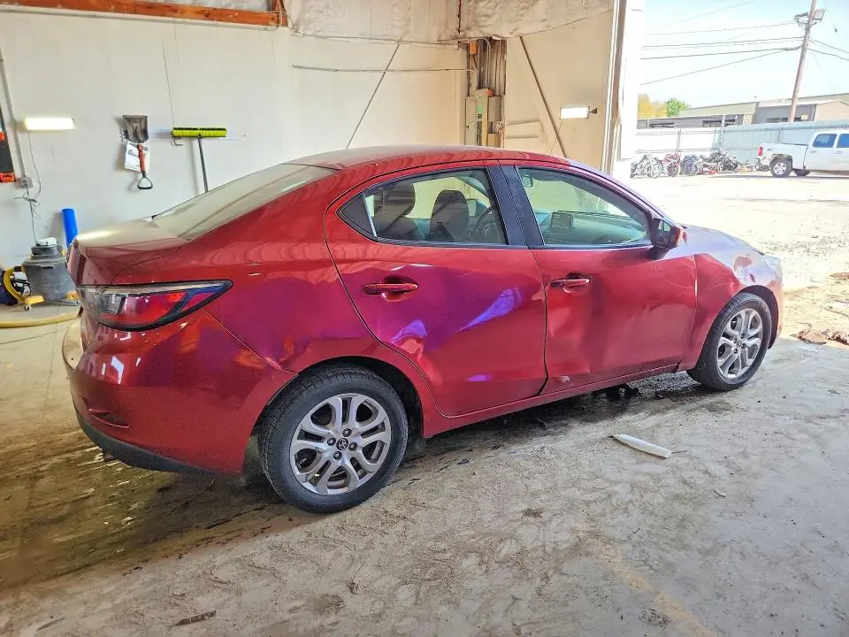 2018 TOYOTA YARIS IA BASE  