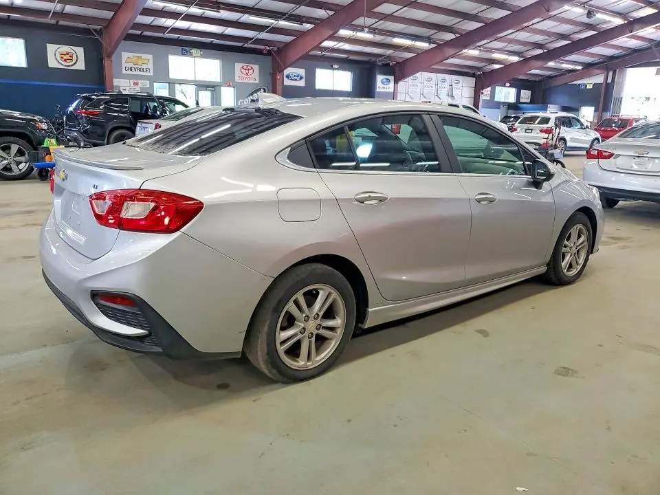 2017 CHEVROLET CRUZE LT  