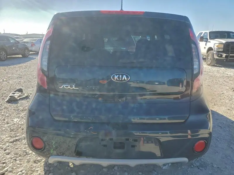 2019 KIA SOUL +  