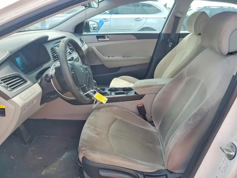 2017 HYUNDAI SONATA SE  
