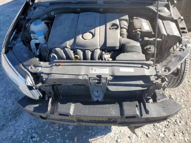 2013 VOLKSWAGEN JETTA SE  