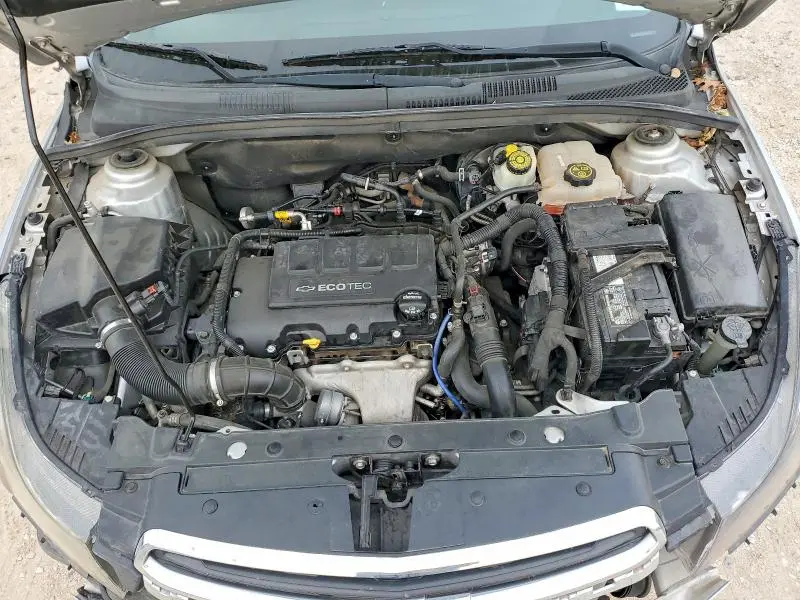 2015 CHEVROLET CRUZE LT  