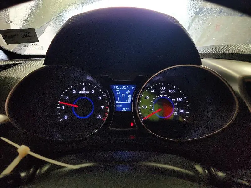 2016 HYUNDAI VELOSTER BASE  