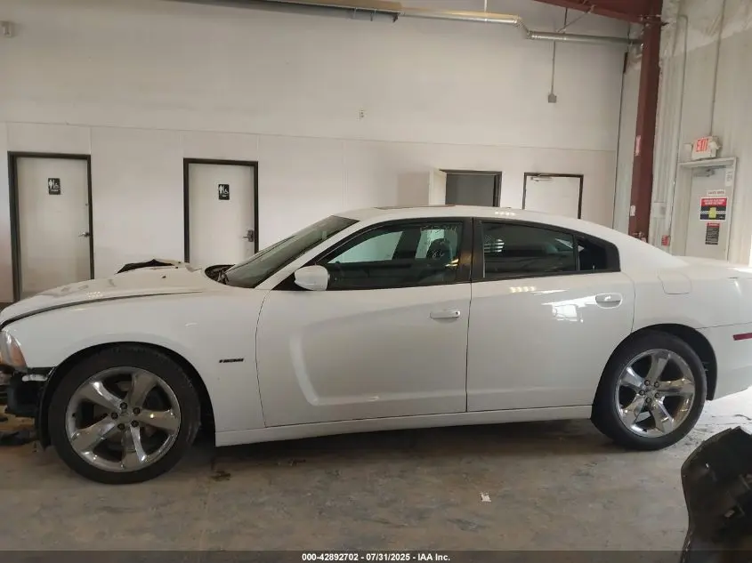 2013 DODGE CHARGER R/T PLUS
