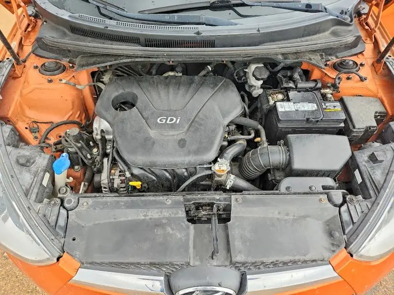 2015 HYUNDAI VELOSTER BASE  